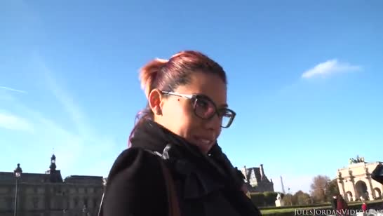 Шикарная попка Rose Valerie заслуживает страстного анала